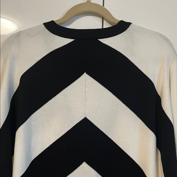 VERVE AMI Black and White Chevron Long Cardigan Tapered Sleeve, Size L - Picture 8 of 10